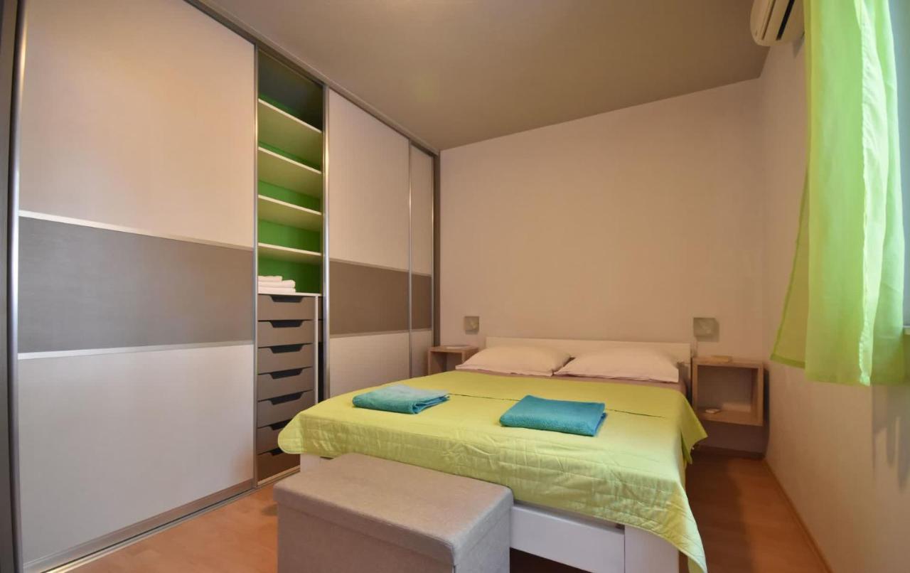 Room 4 Two Bol Eksteriør bilde